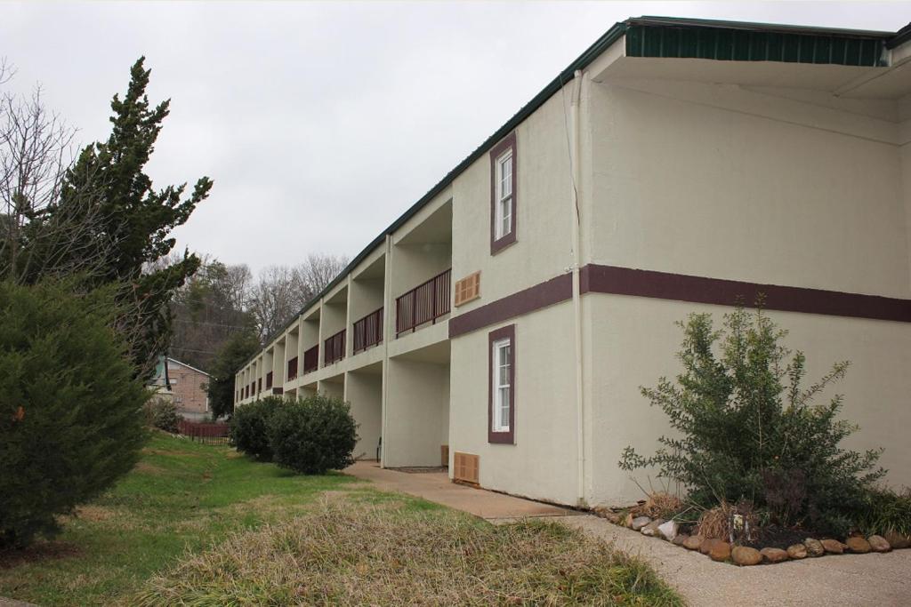 Executive Inn - Knoxville Bagian luar foto