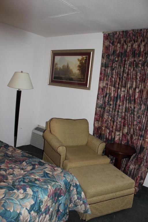 Executive Inn - Knoxville Bagian luar foto